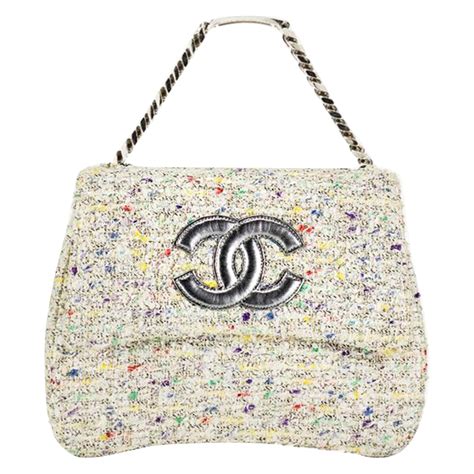 pochette chanel classica|vintage Chanel bags logo.